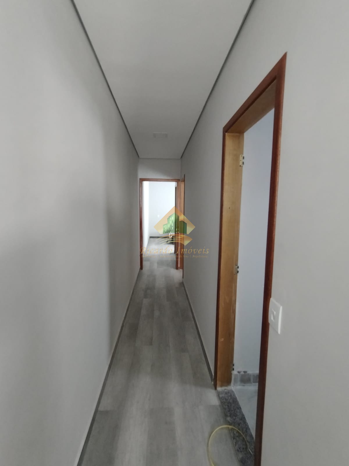 Linda casa geminada no bairro sumidouro (jardim Ubatuba sp )