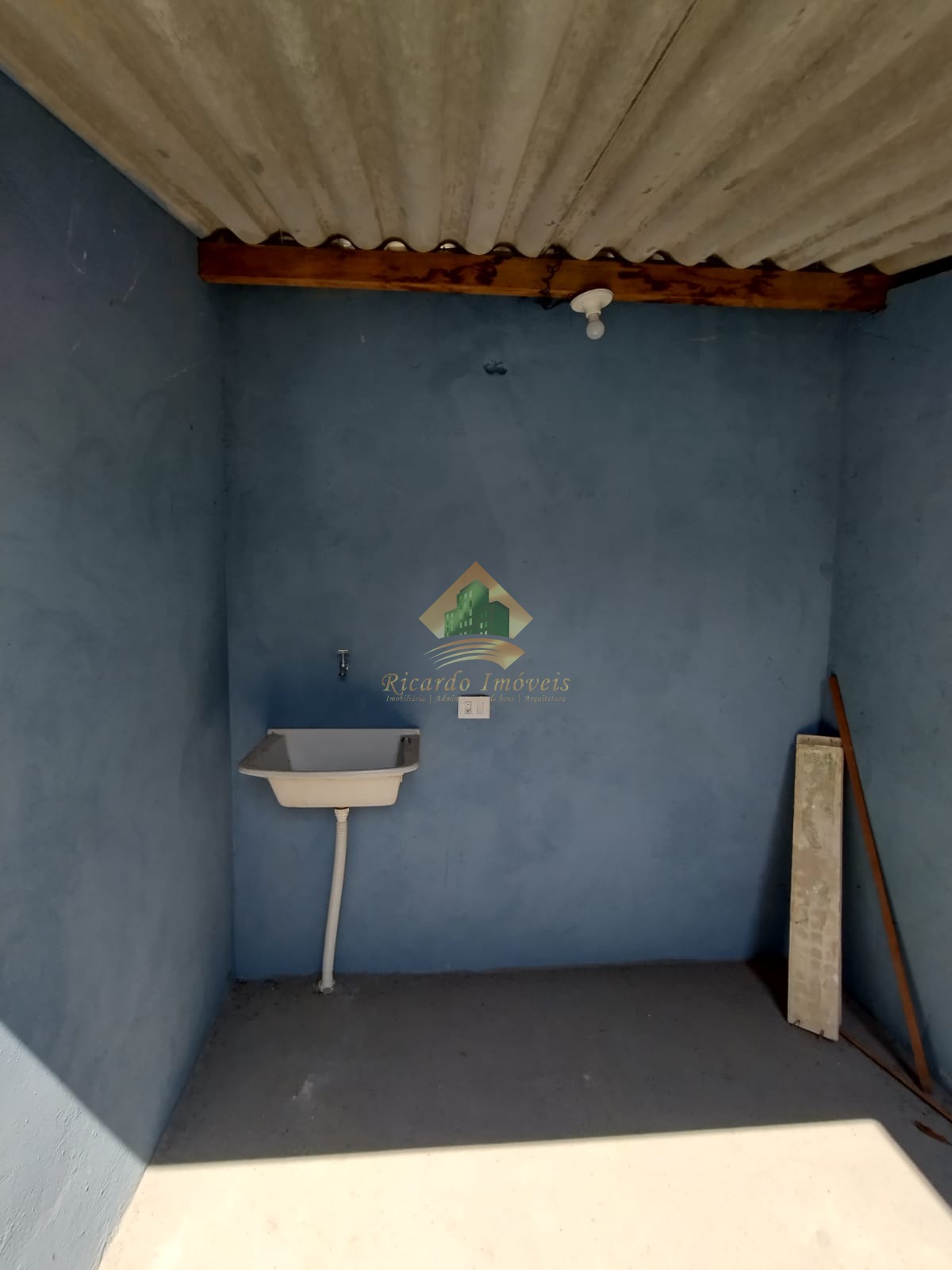 Linda casa geminada no bairro sumidouro (jardim Ubatuba sp )