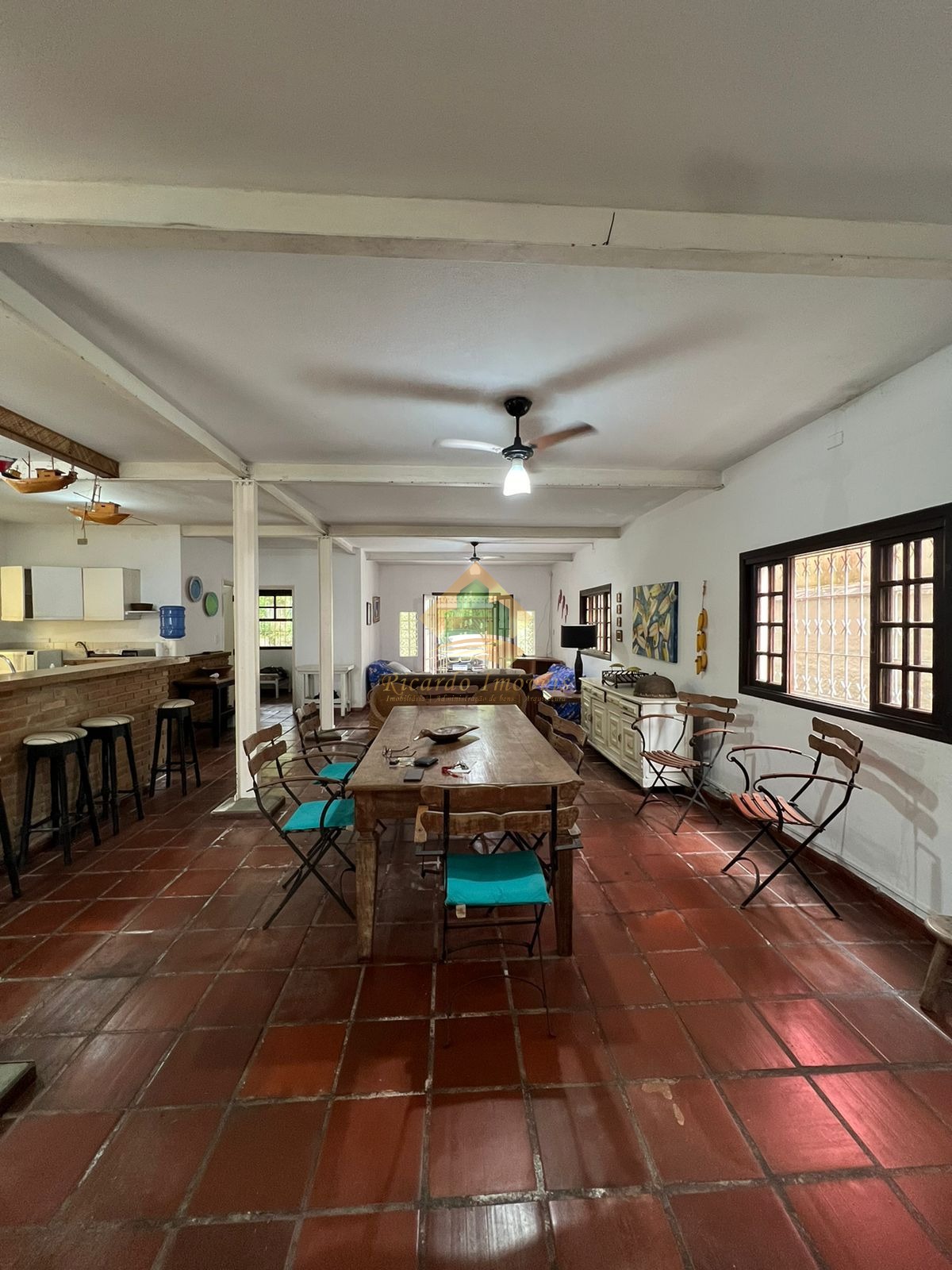 Magnifica casa na barra da lagoa , próximo da rua guarani cercada dos melhores restaurantes