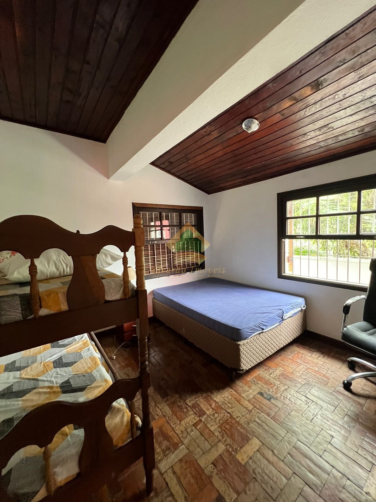 Magnifica casa na barra da lagoa , próximo da rua guarani cercada dos melhores restaurantes