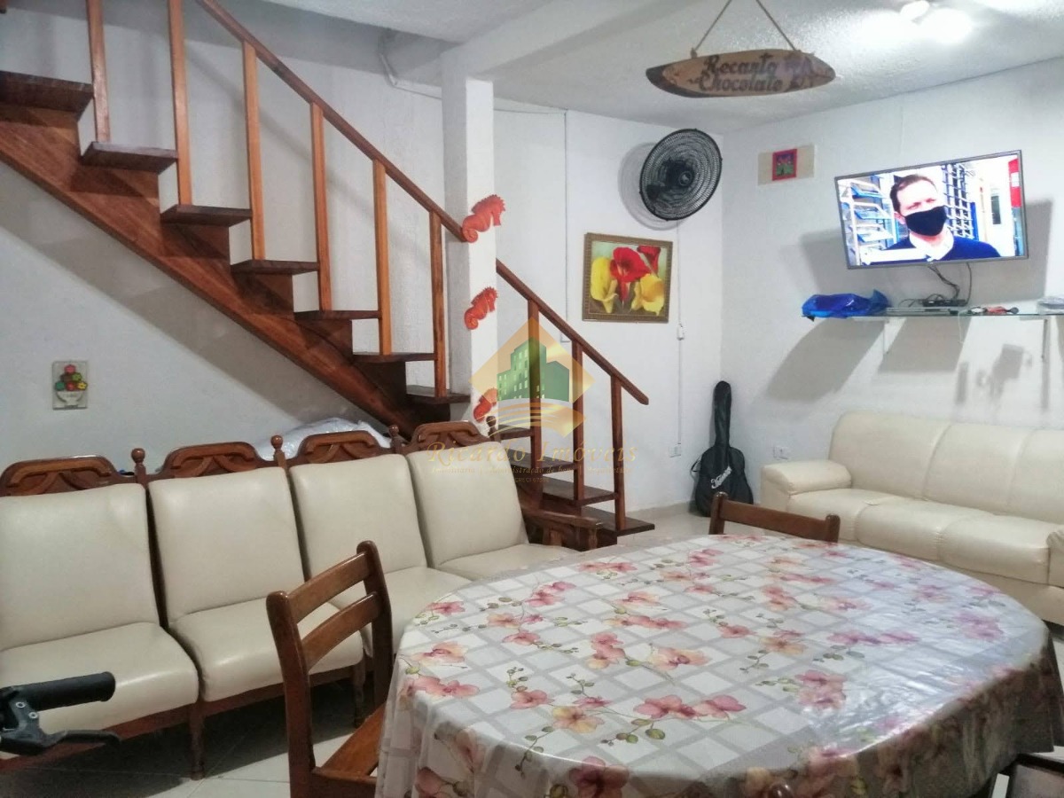 Casa à venda com 3 quartos, 120m² - Foto 2