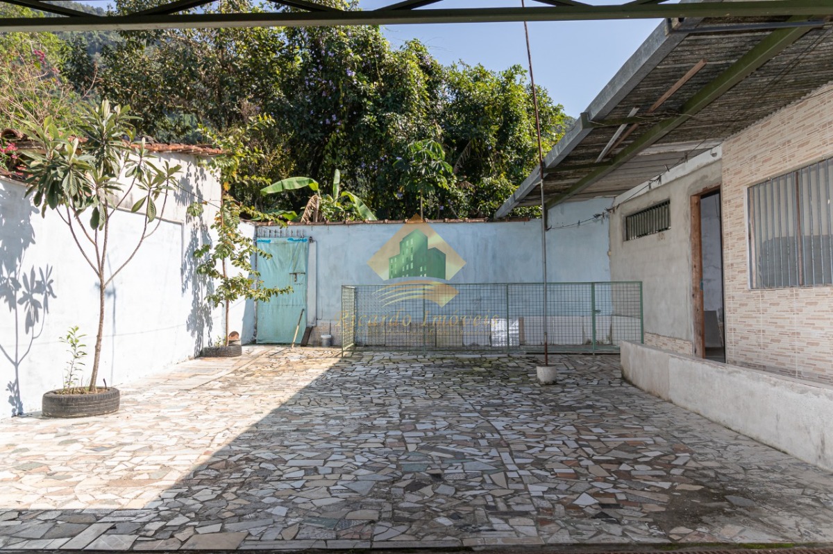 Casa à venda com 1 quarto, 67m² - Foto 12