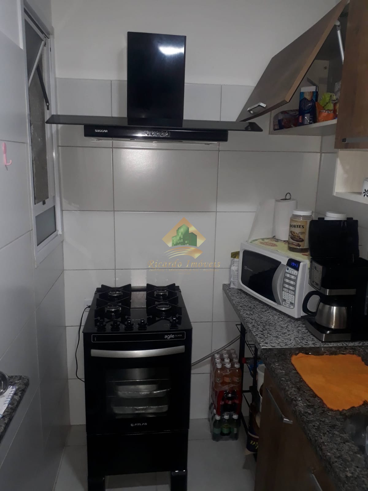 Apartamento à venda com 2 quartos, 45m² - Foto 2