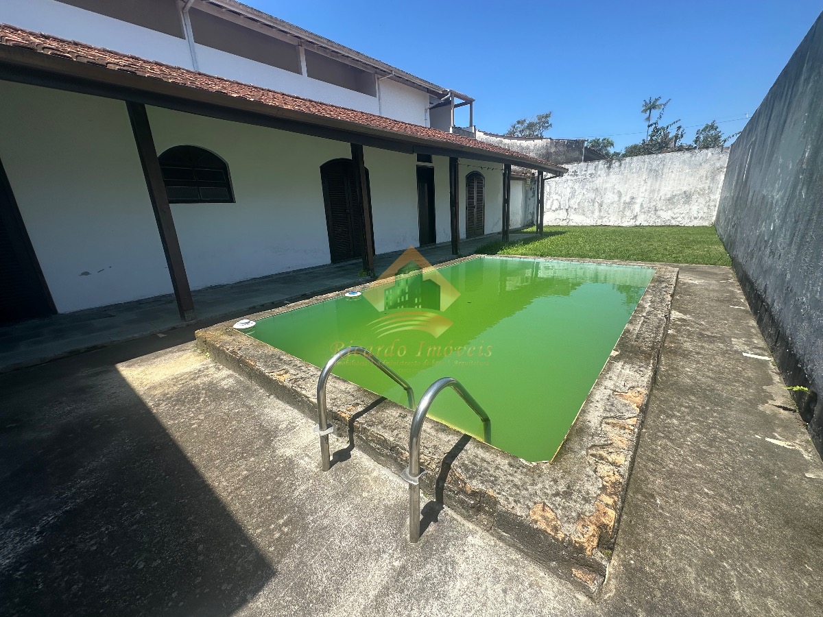 Casa, 3 quartos, 154 m² - Foto 1