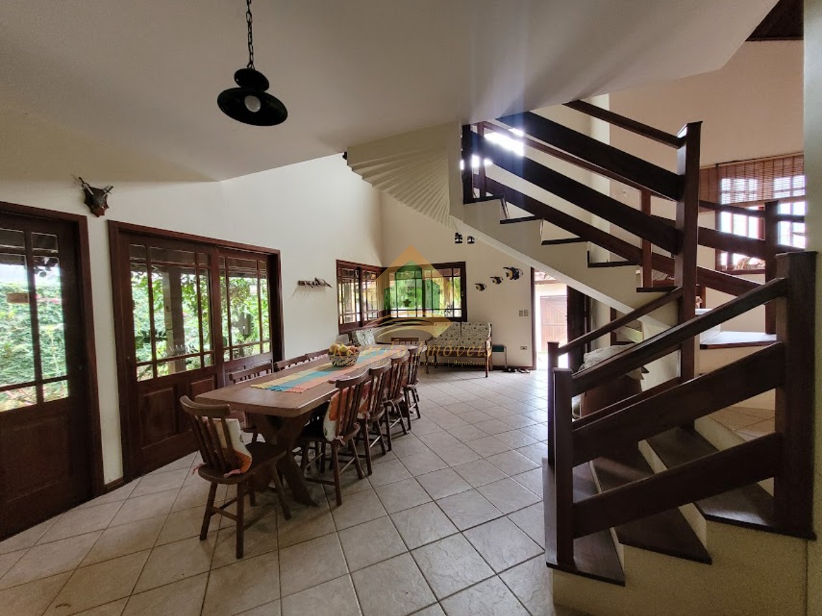 Casa, 5 quartos, 213 m² - Foto 30
