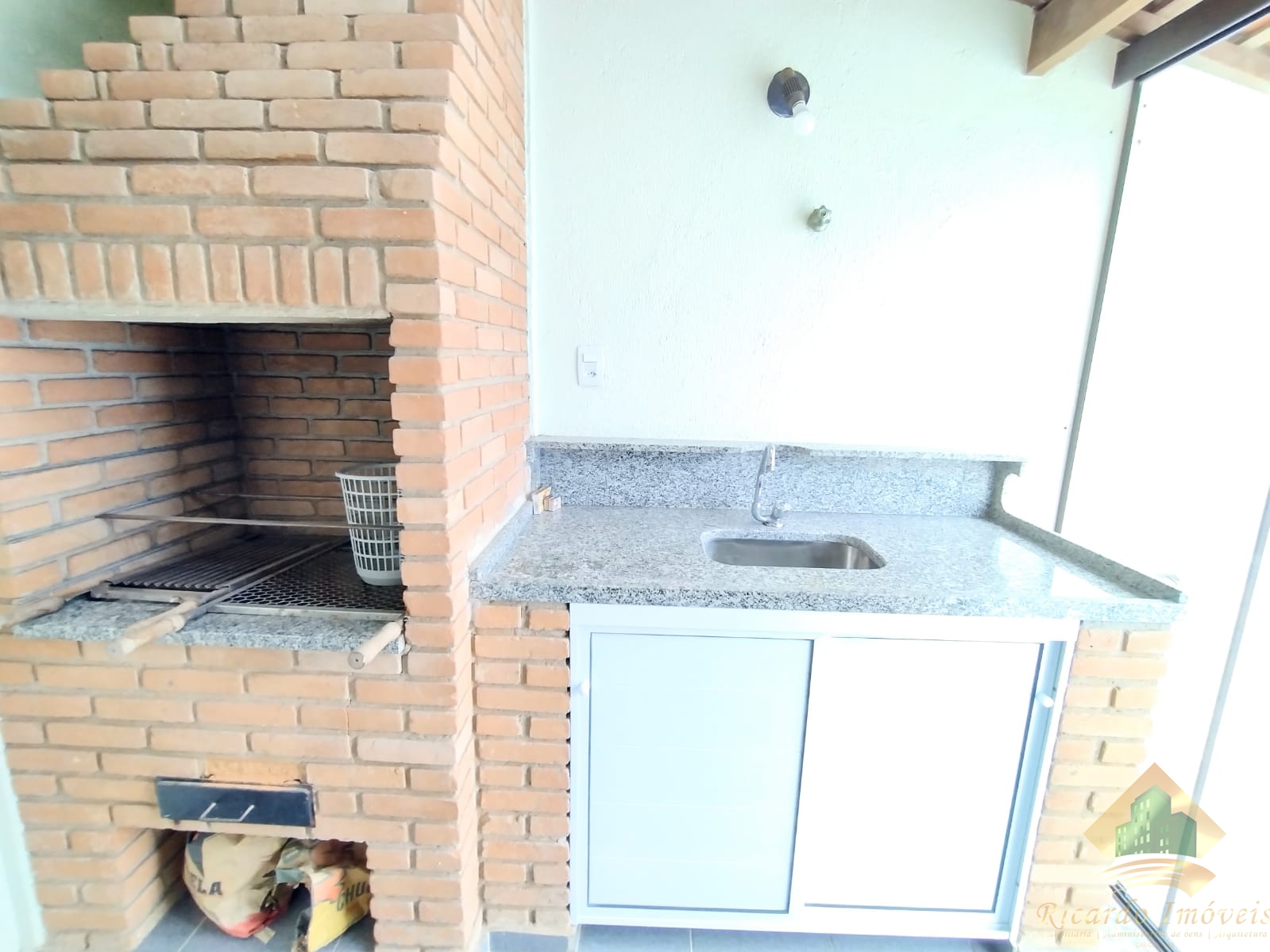Cobertura duplex no itaguá