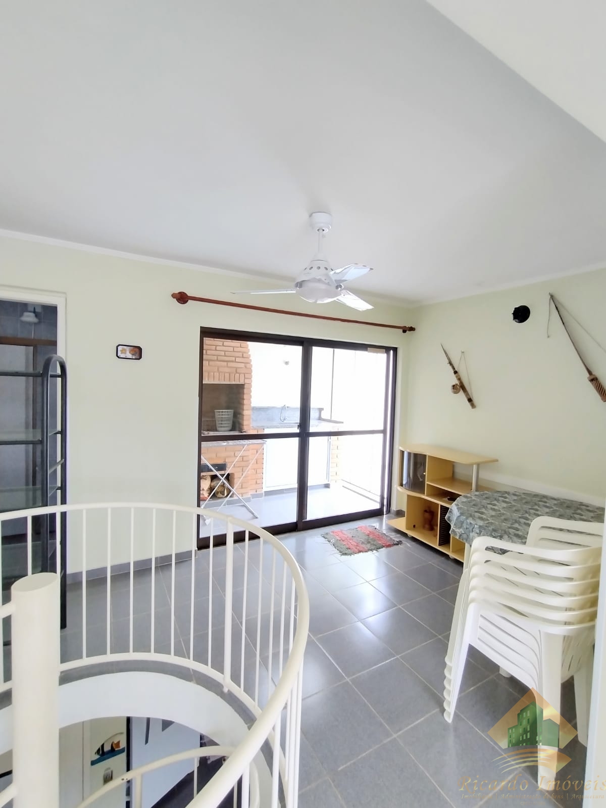 Cobertura duplex no itaguá