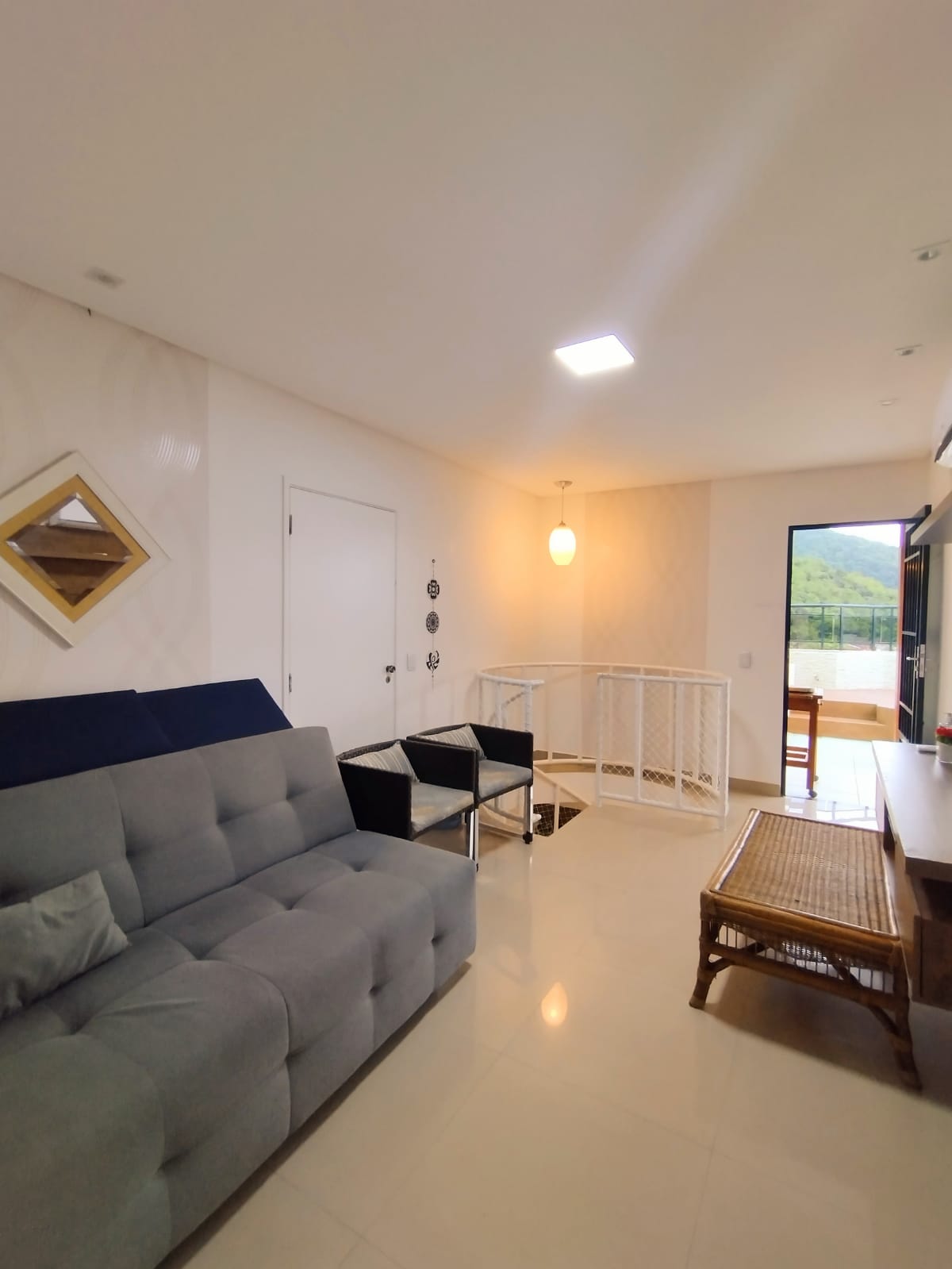 Belíssima cobertura duplex nas toninhas