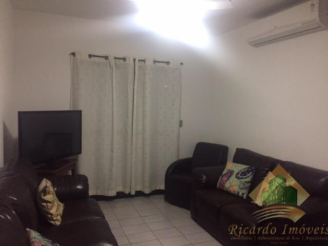 Ótimo investimento cobertura duplex a 150 m da praia grande