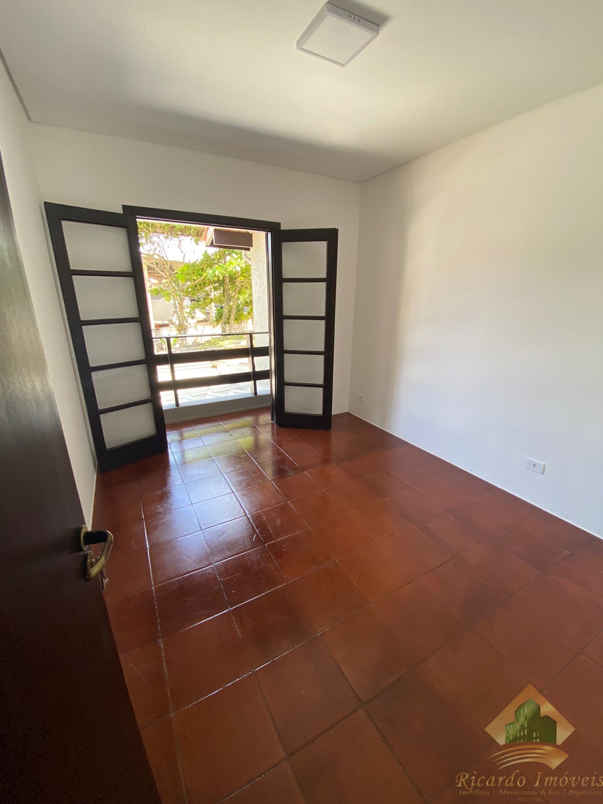 Excelente imóvel residencial tipo sobrado