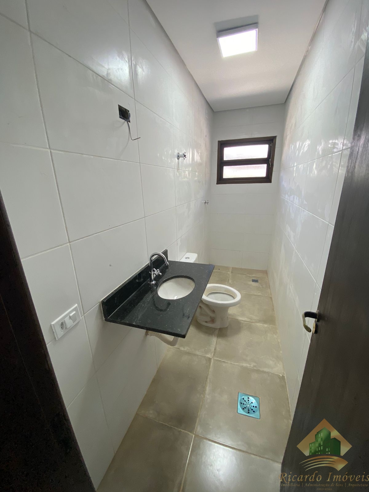 Excelente imóvel residencial tipo sobrado