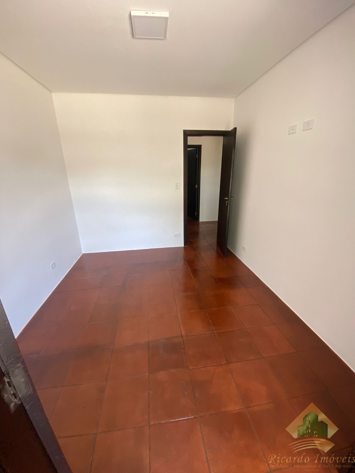 Excelente imóvel residencial tipo sobrado