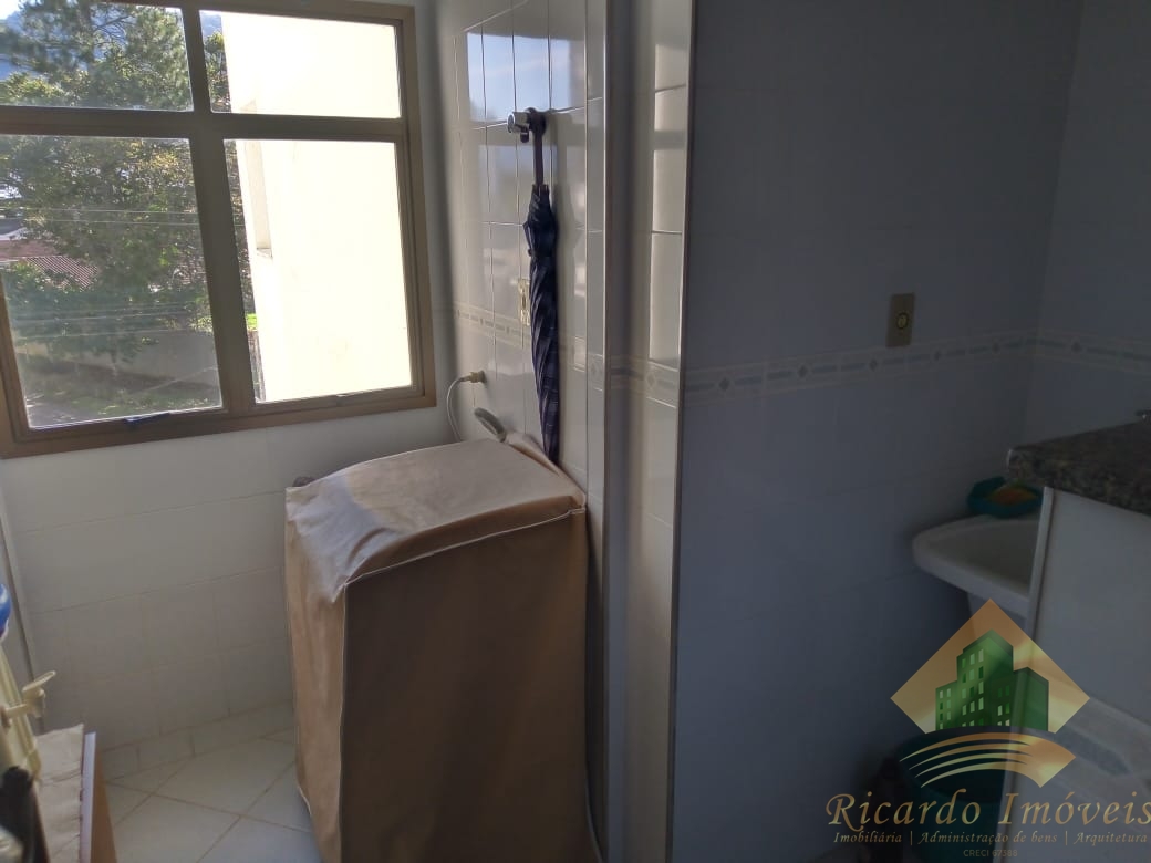 Excelente apartamento de dois dormitórios no perequê-açú