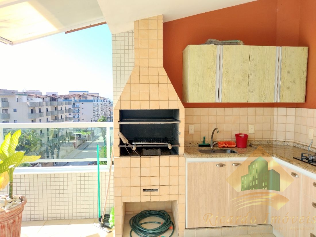 Cobertura duplex na praia grande 300 metros da praia