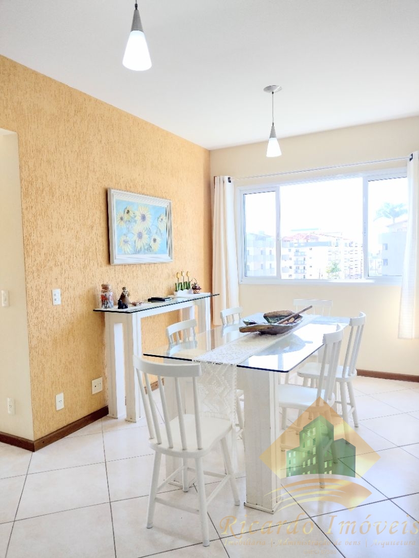 Cobertura duplex na praia grande 300 metros da praia