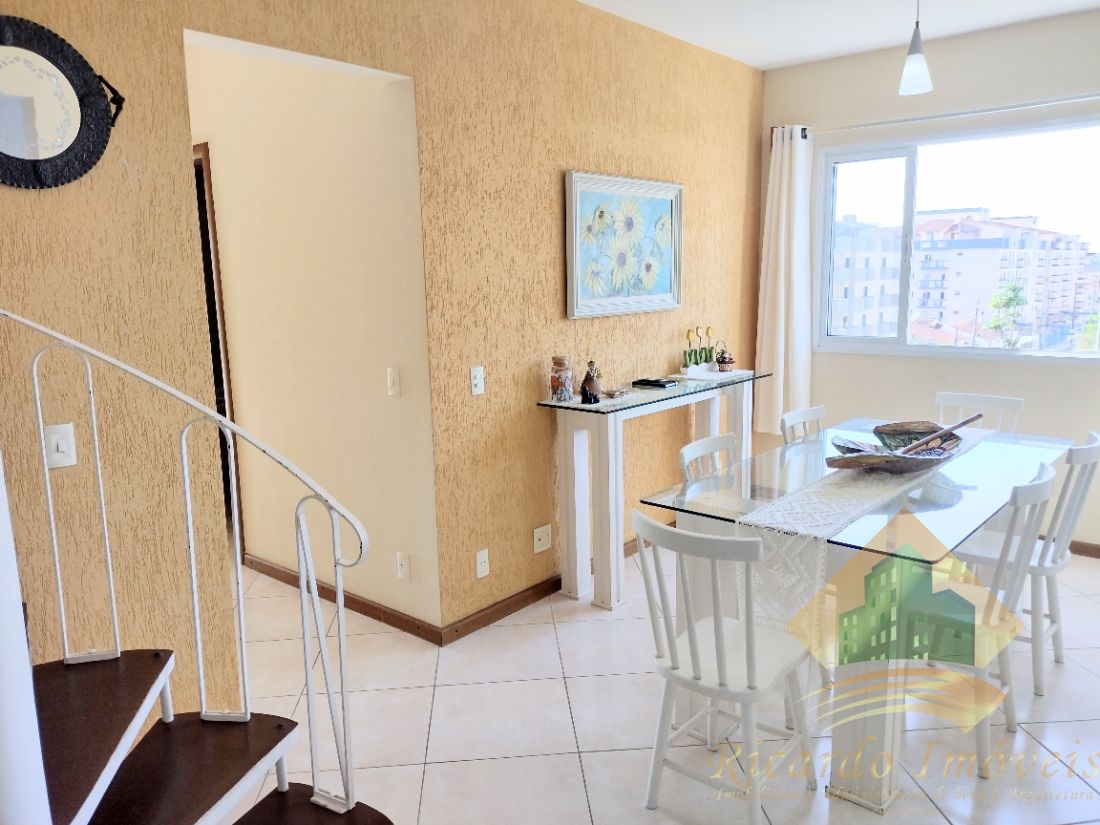 Cobertura duplex na praia grande 300 metros da praia