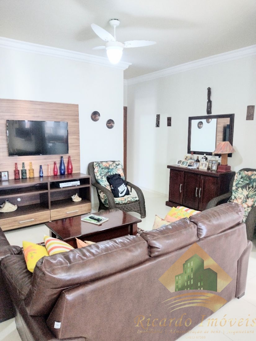 Apartamento lindo de três dormitórios na praia grande
