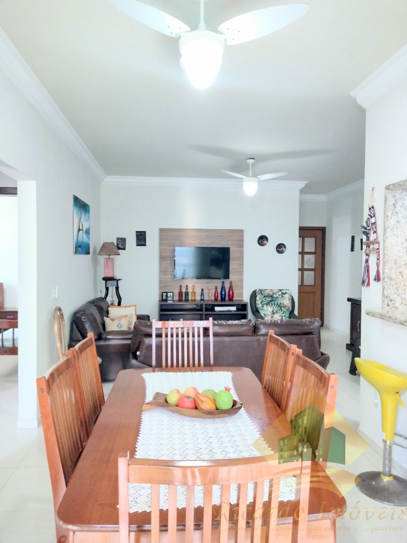 Apartamento lindo de três dormitórios na praia grande