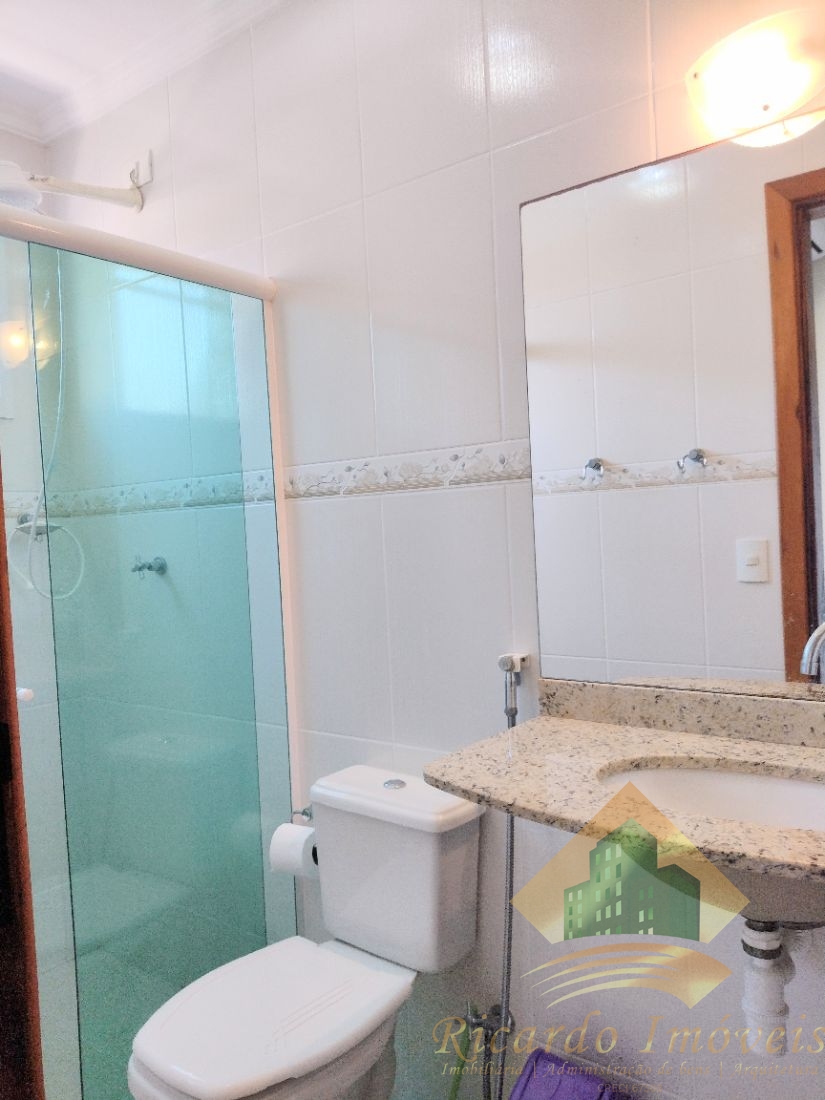 Apartamento lindo de três dormitórios na praia grande