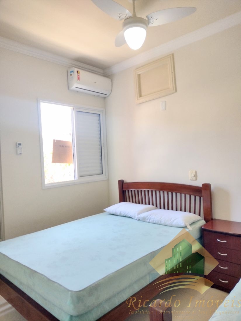 Apartamento lindo de três dormitórios na praia grande