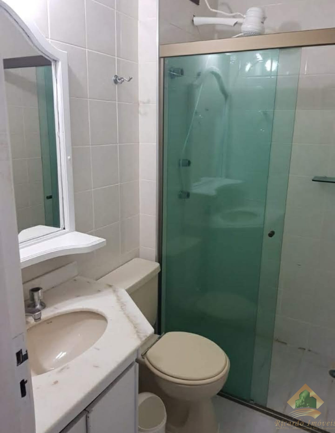 Ótimo apartamento nas toninhas.