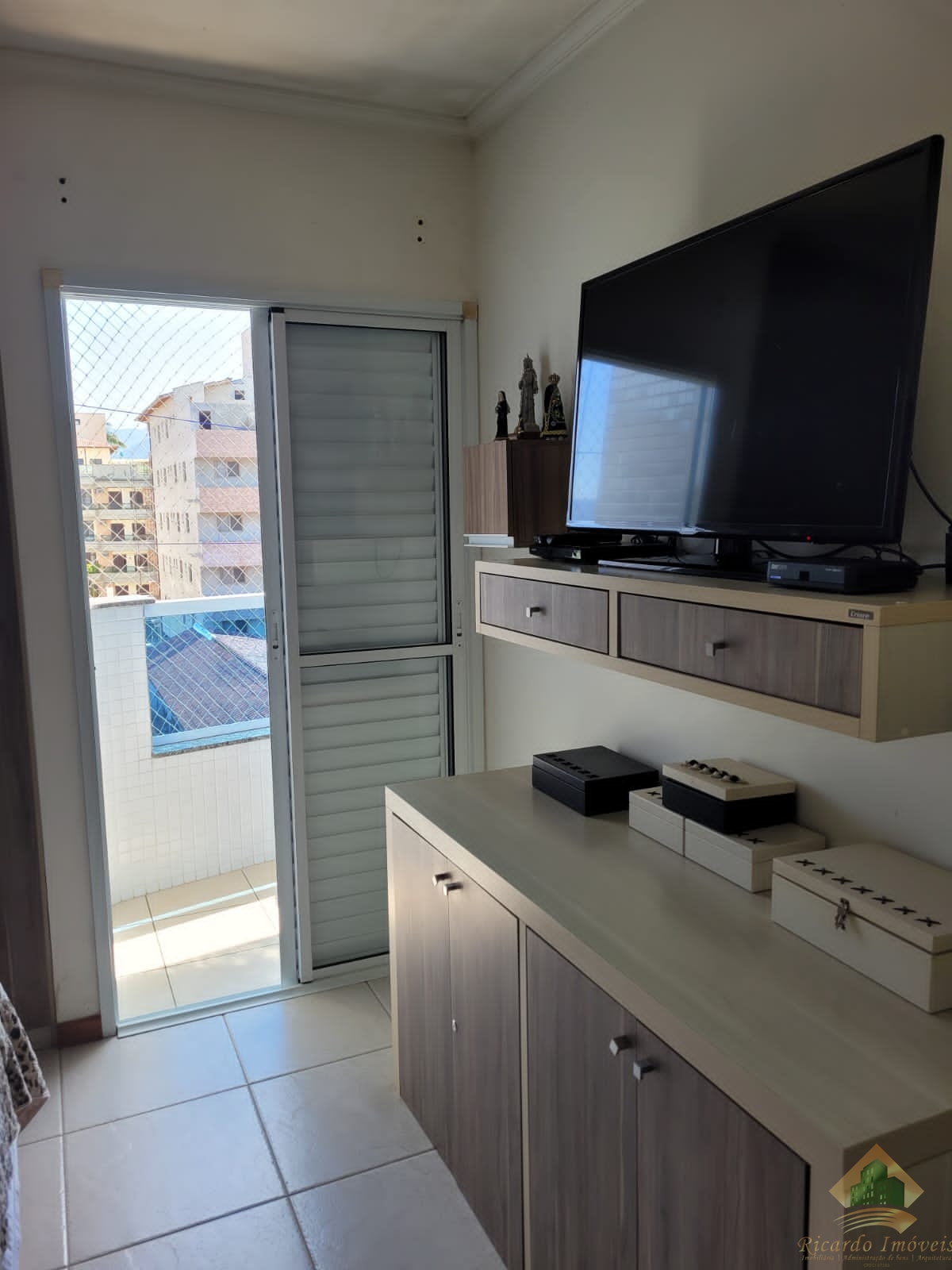 Lindo apartamento próximo a orla do itagua