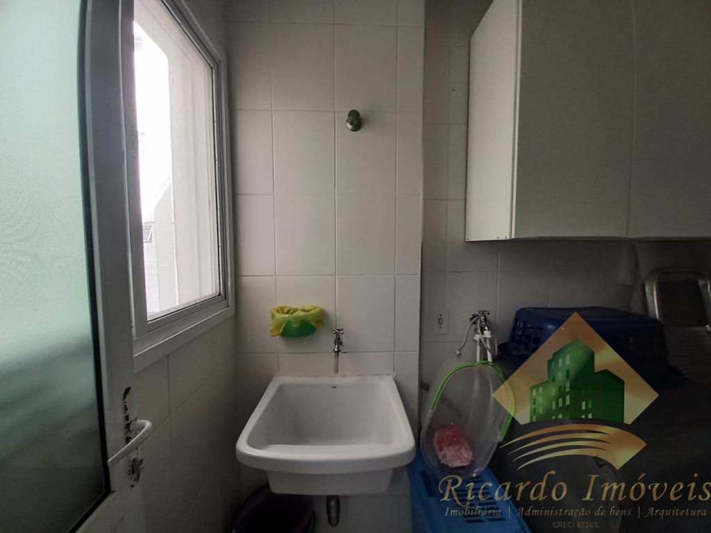 Lindo apartamento no parque vivamar de três dormitórios