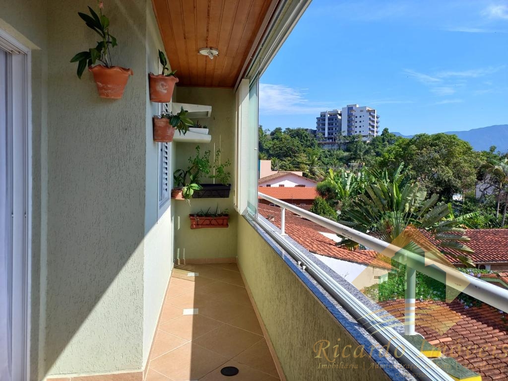Lindo apartamento no parque vivamar de três dormitórios