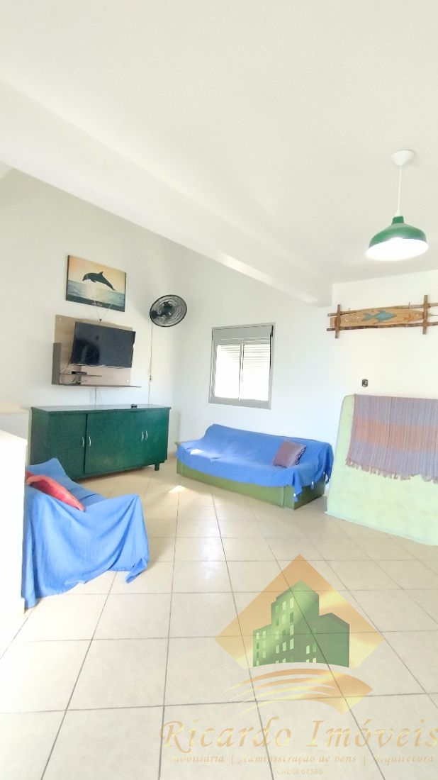 Cobertura duplex mobiliada na praia grande