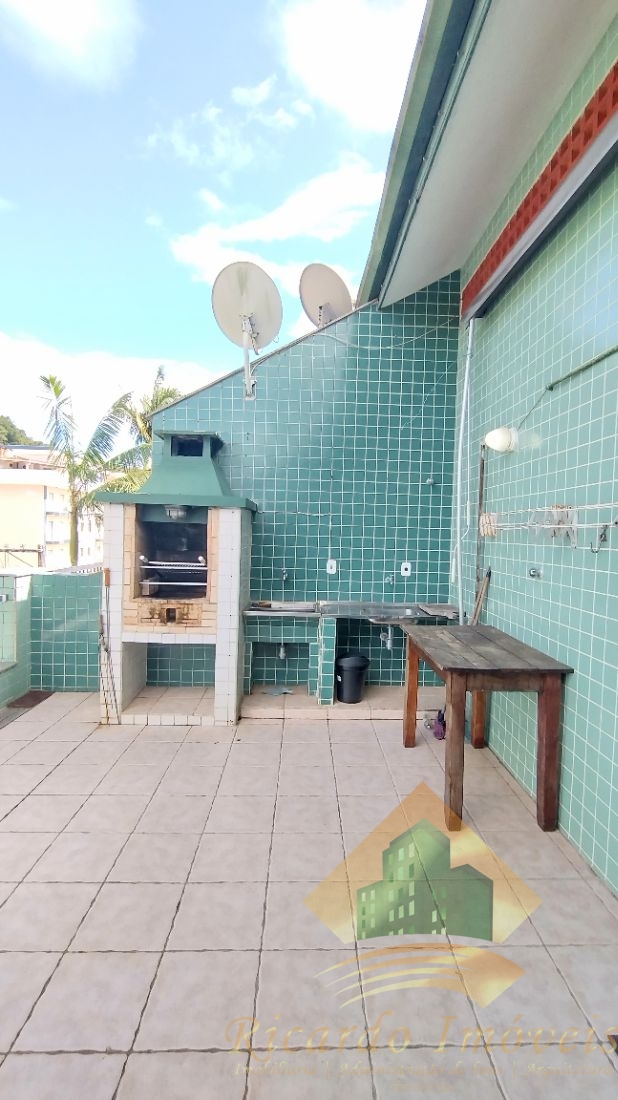 Cobertura duplex mobiliada na praia grande