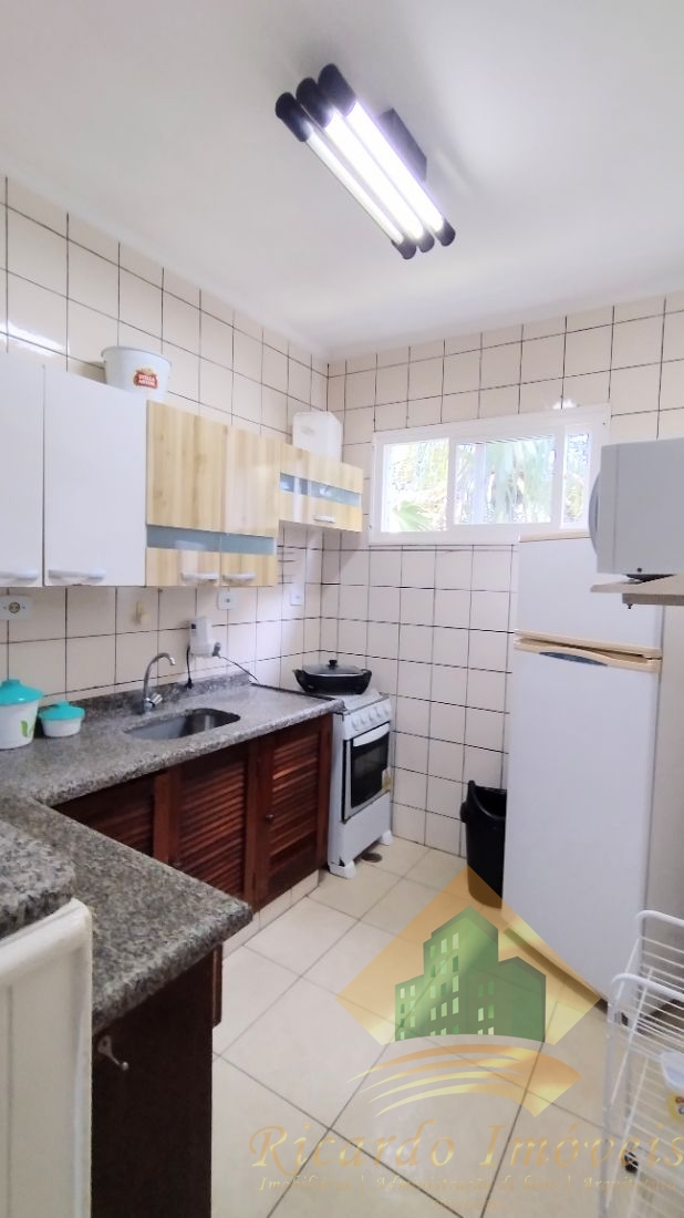 Cobertura duplex mobiliada na praia grande
