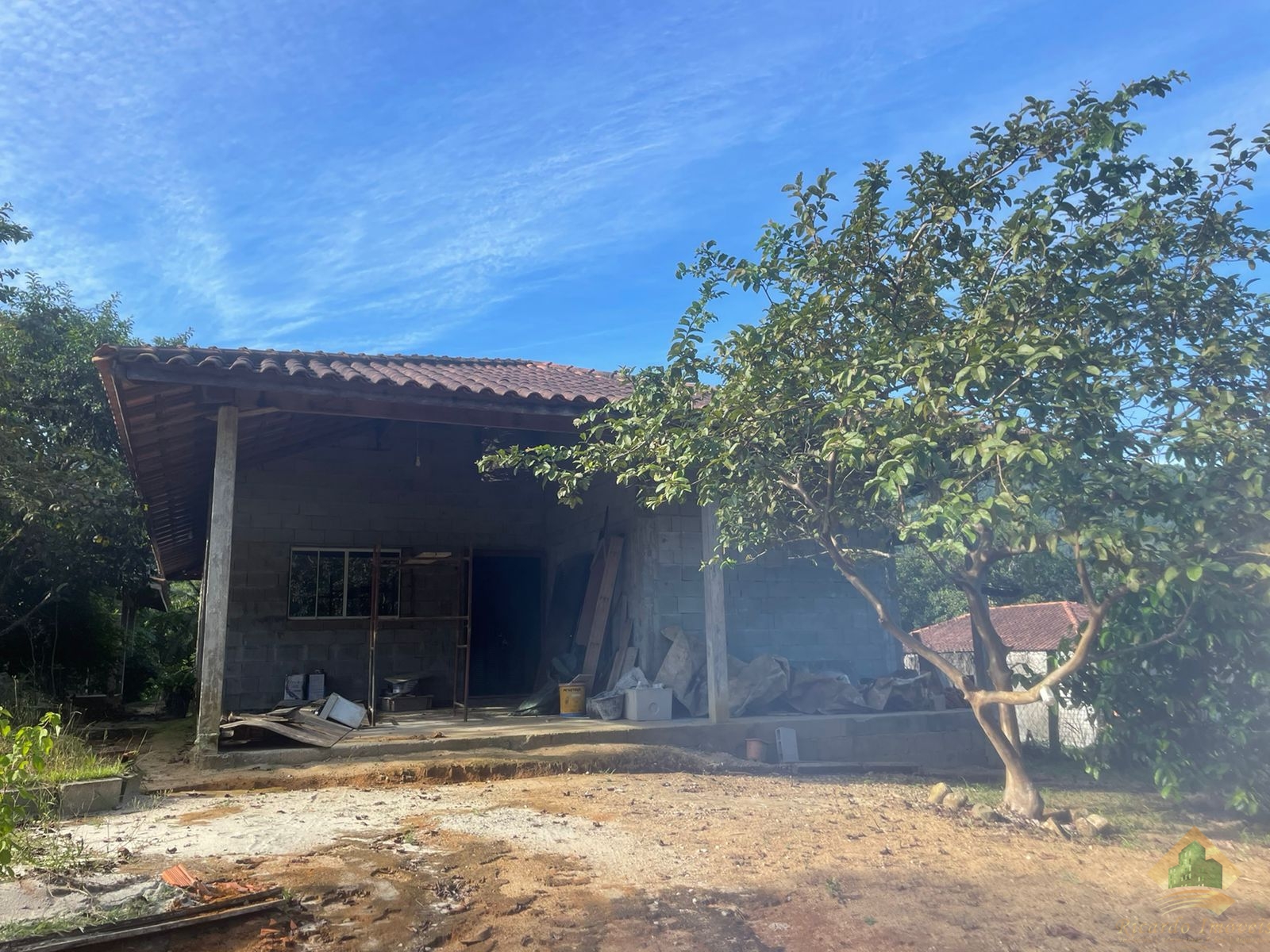 Casa a venda no ubatumirim - ubatuba sp
