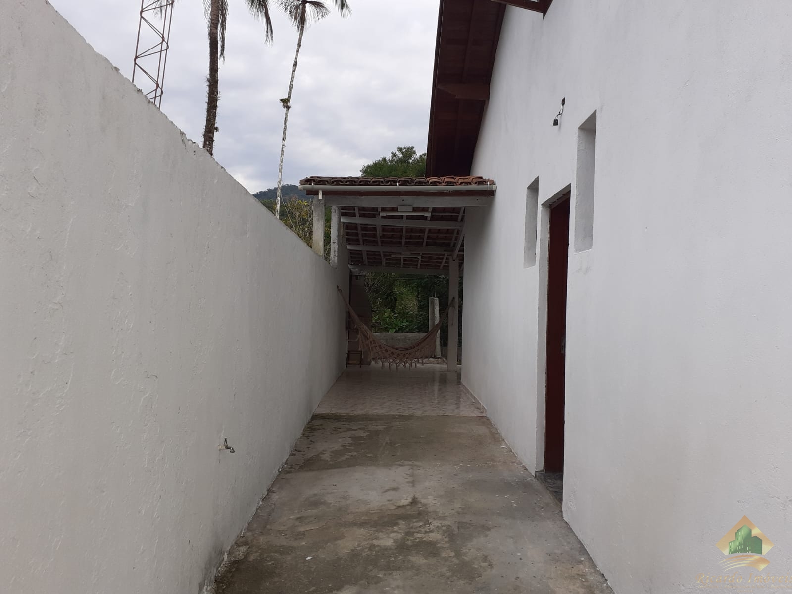Sobrado a venda no sertao da quina - maranduba - ubatuba sp