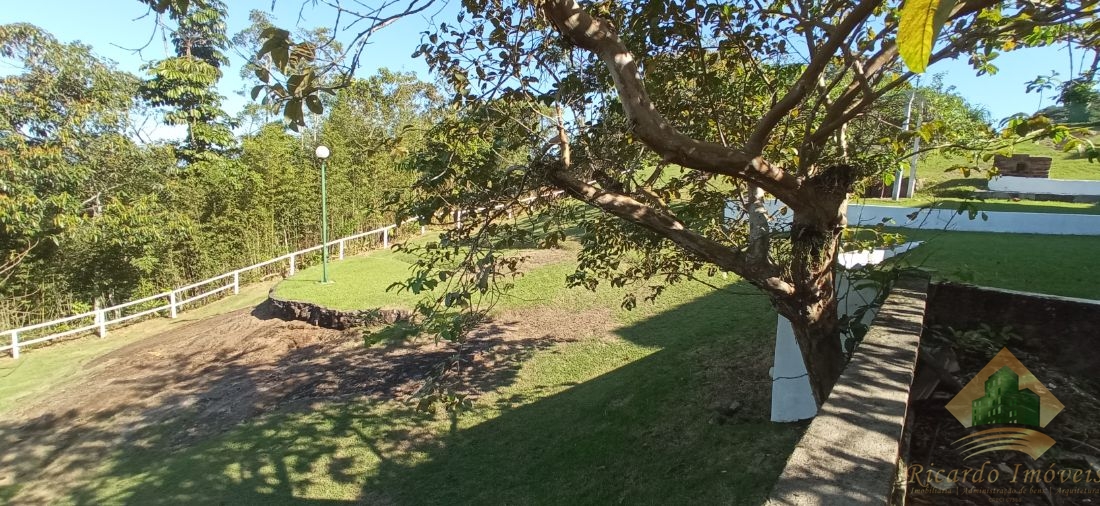 Casa localizada em condominio na pedreira alta - ubatuba sp