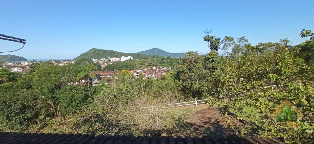 Casa localizada em condominio na pedreira alta - ubatuba sp