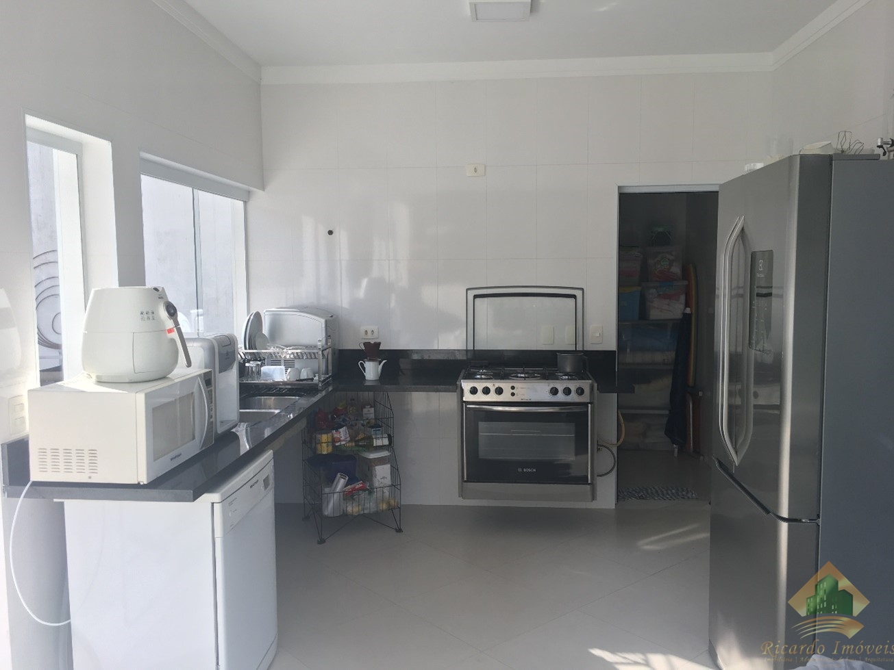 Belissima casa/sobrado a venda no bairro lazaro - ubatuba sp