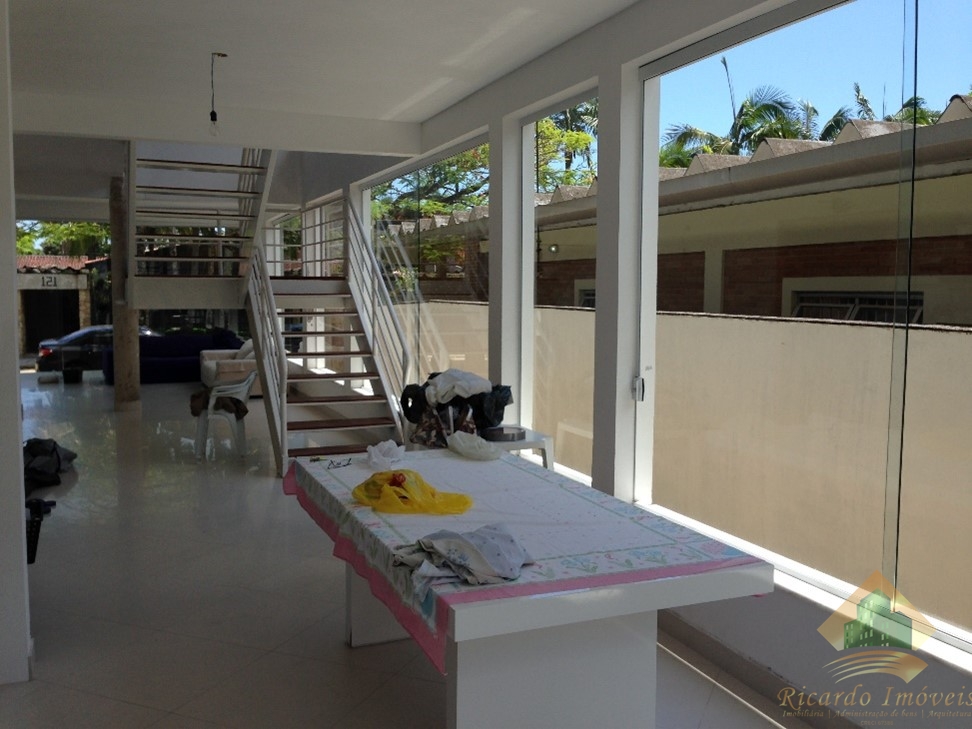Belissima casa/sobrado a venda no bairro lazaro - ubatuba sp