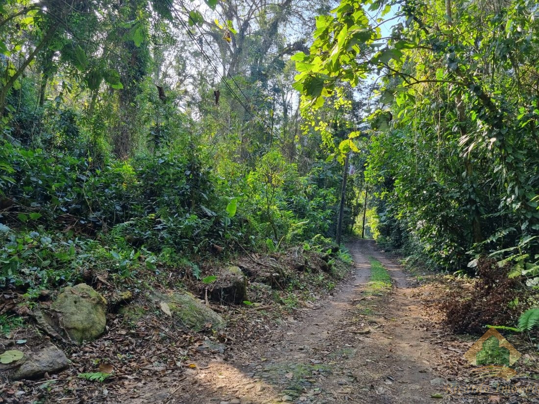 Área de 7.500 m² escritura definitiva