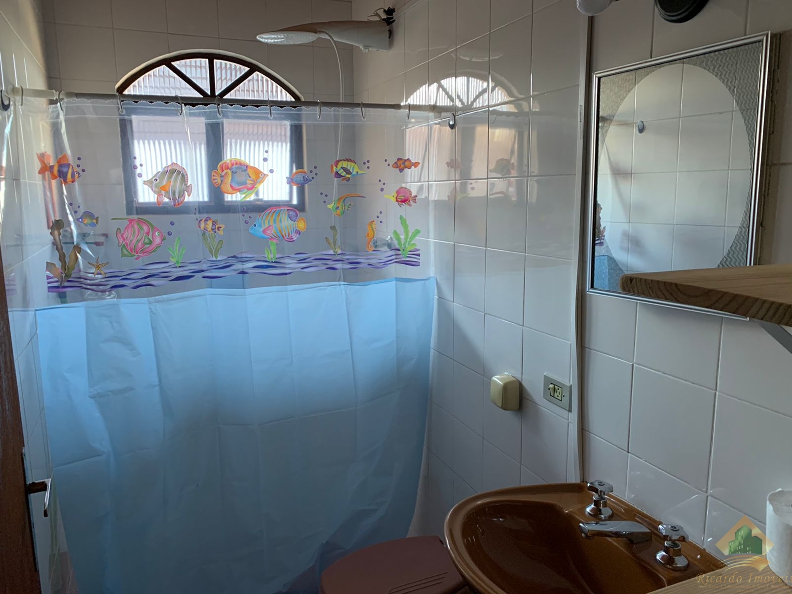 Oportunidade de casa em campos do jordão