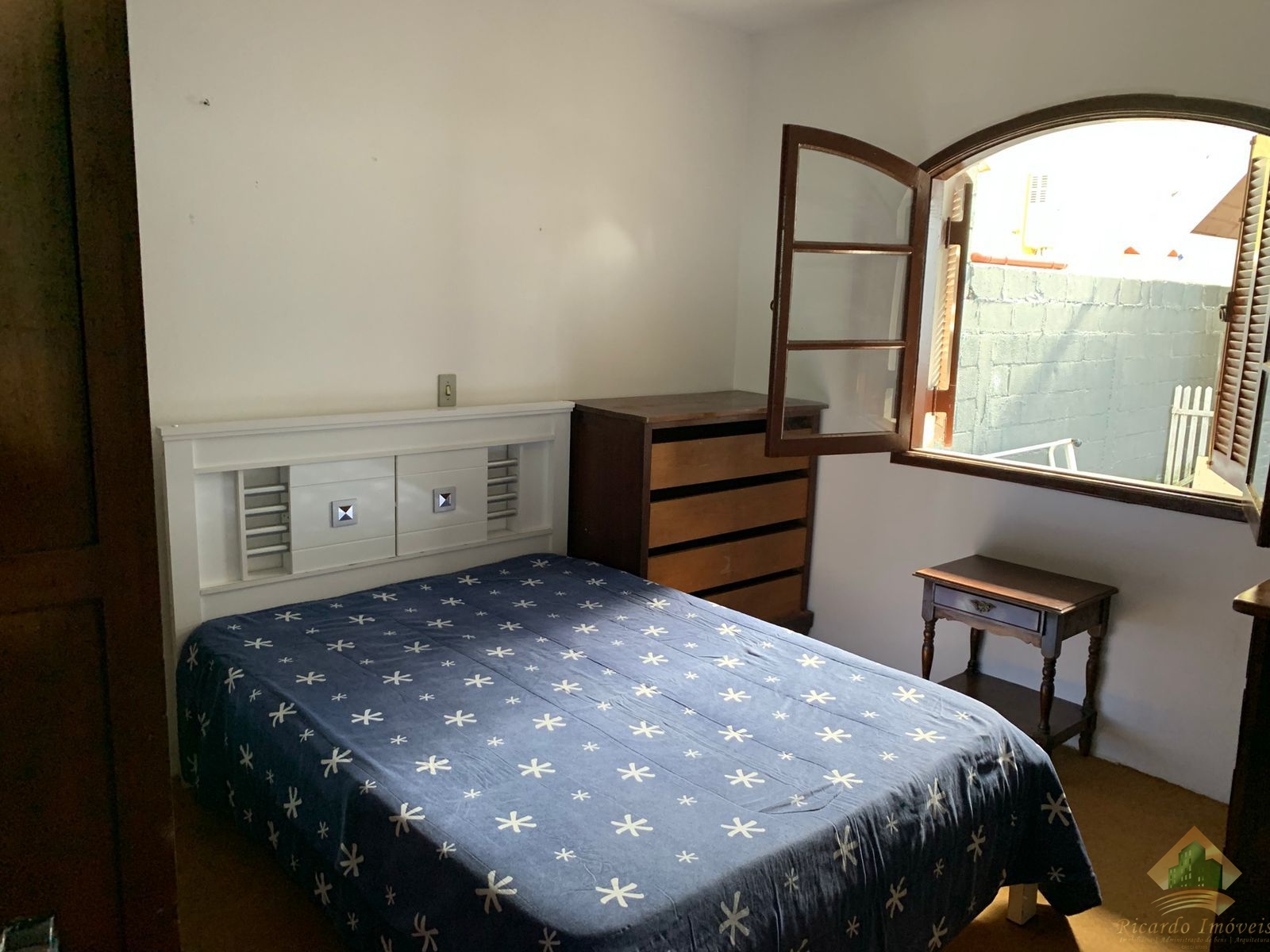 Oportunidade de casa em campos do jordão
