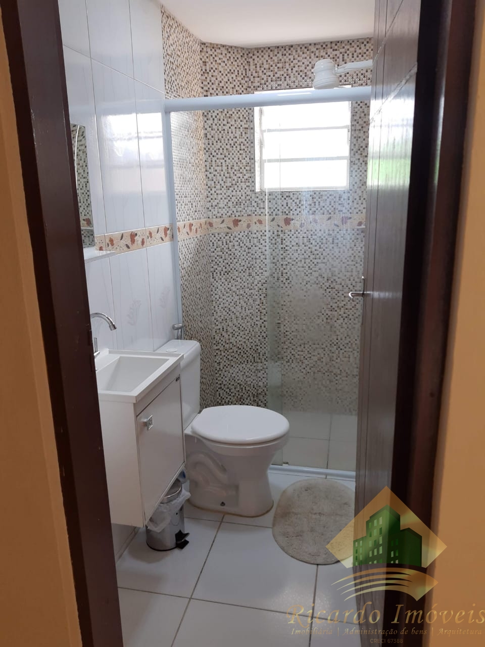 Três ótimas casas recém construidas à venda no sumidouro