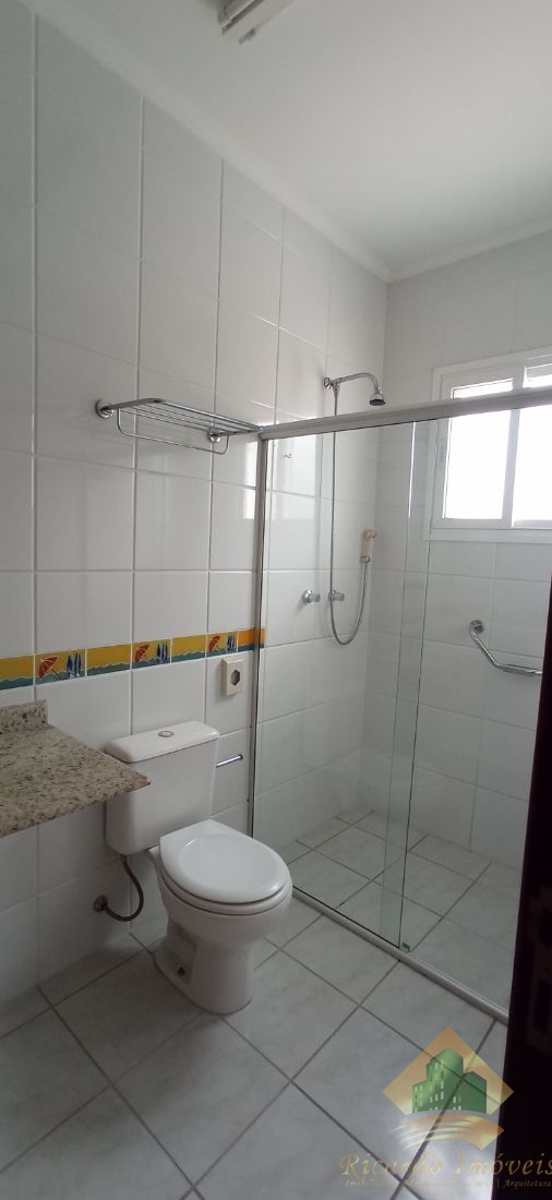 Hotel/pousada a venda a uma quadra da avenida mais movimentada do itagua - ubatuba sp