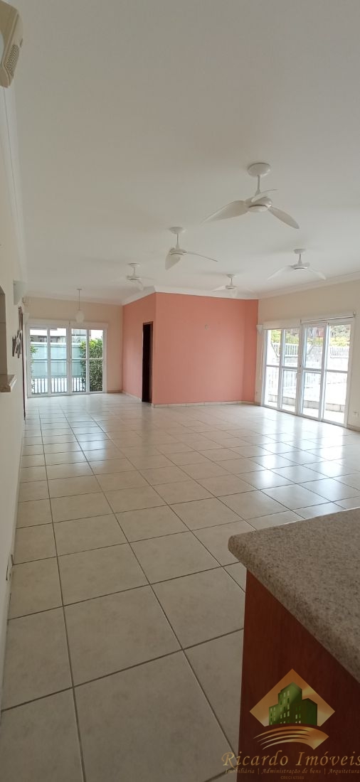 Hotel/pousada a venda a uma quadra da avenida mais movimentada do itagua - ubatuba sp