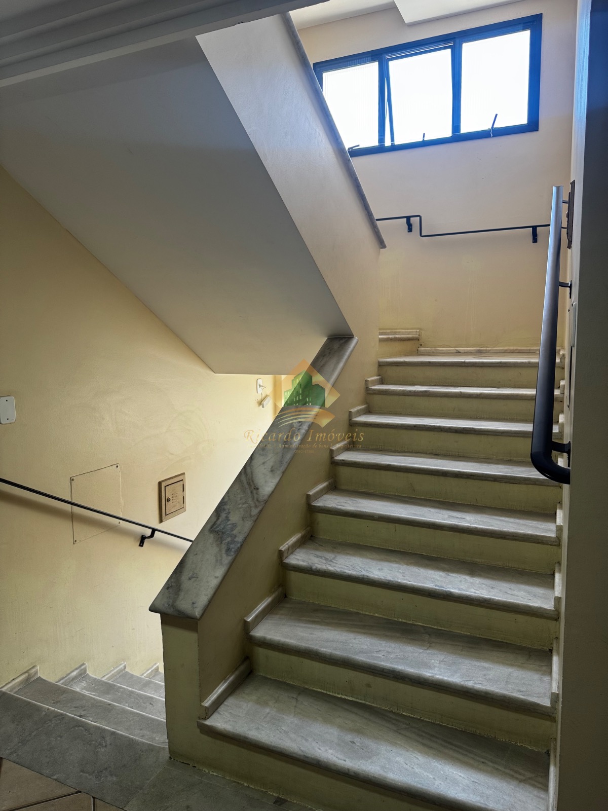 Excelente apartamento no centro da cidade