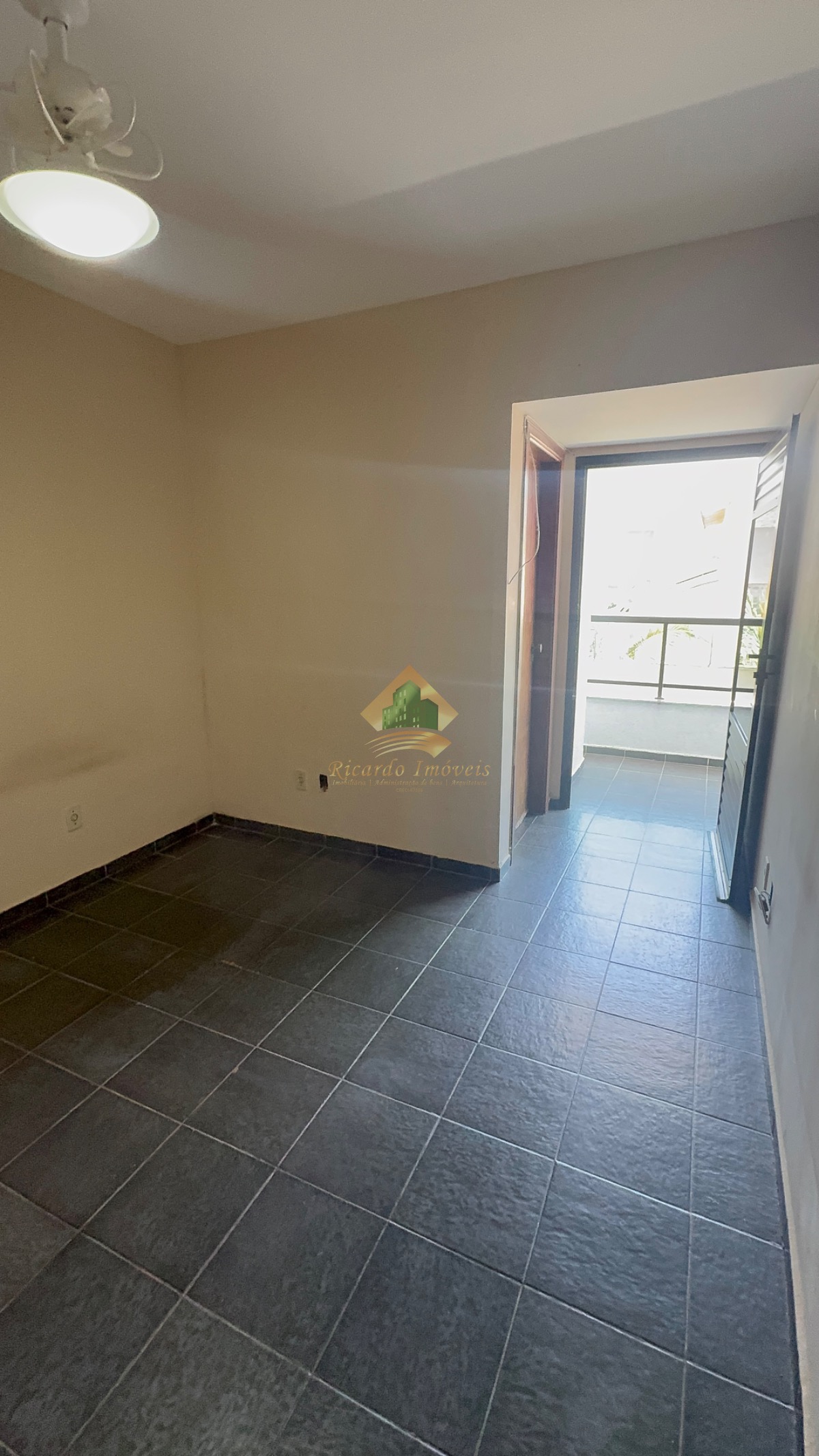 Excelente apartamento no centro da cidade