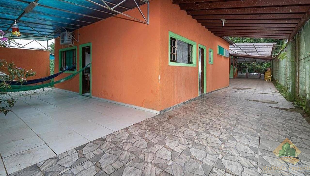 Casa no parque vivamar com 5 suítes!