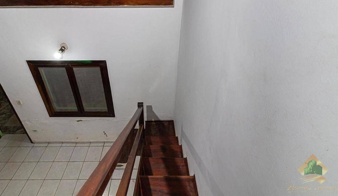 Casa no parque vivamar com 5 suítes!