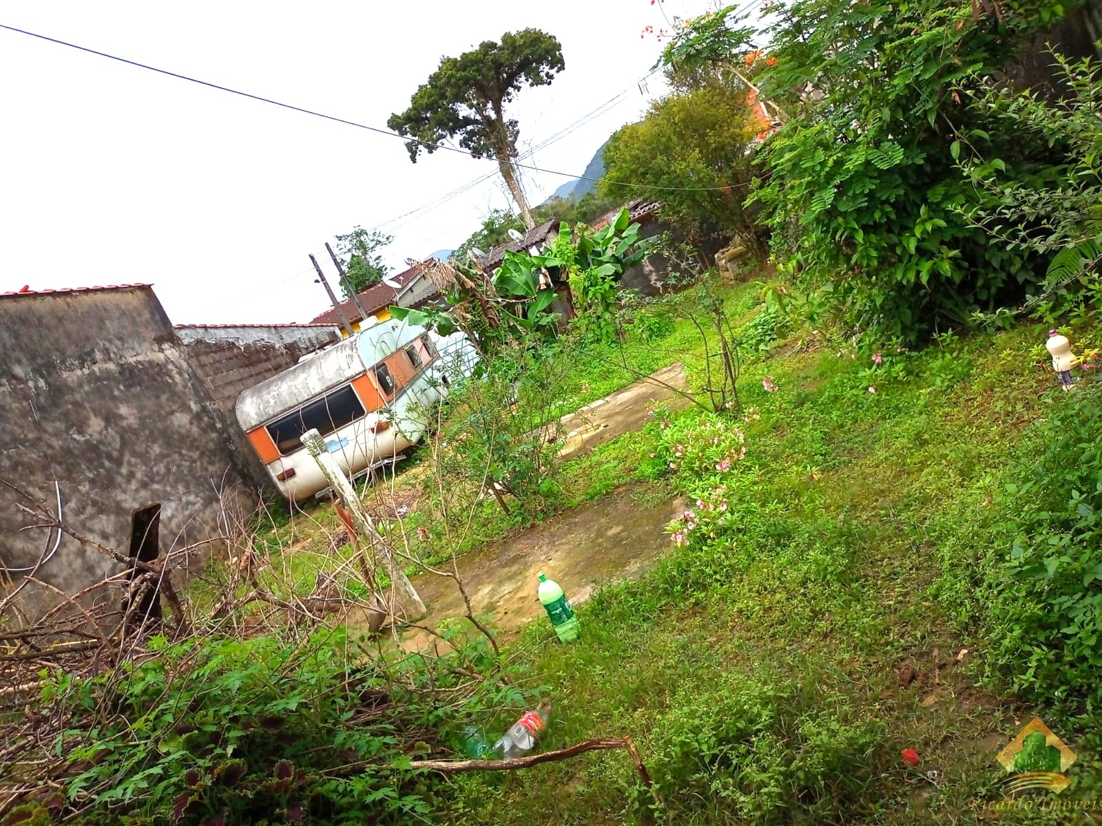 Oportunidade de casa com ótimo terreno no rio escuro