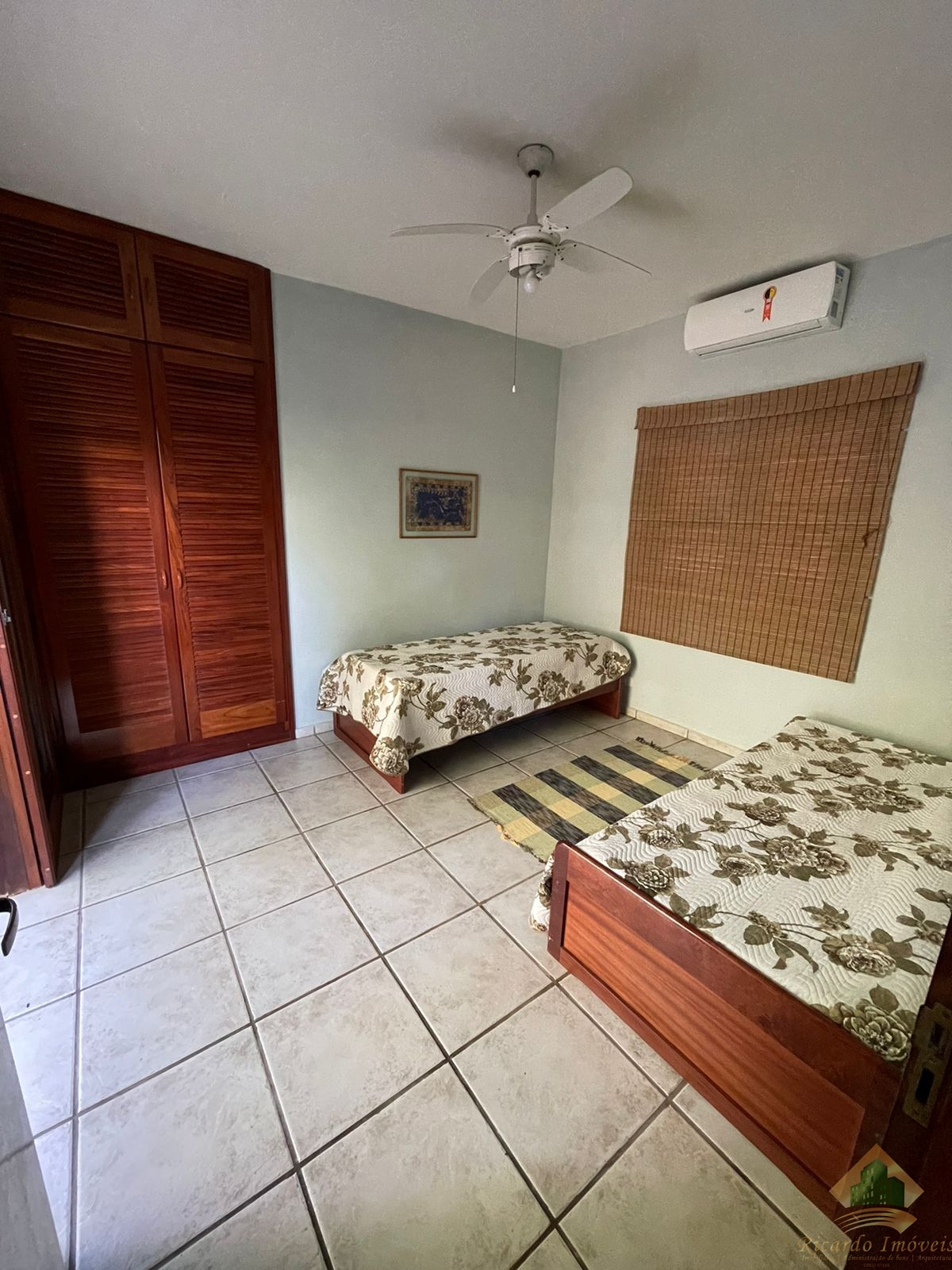 Casa de alto padrão em bairro nobre