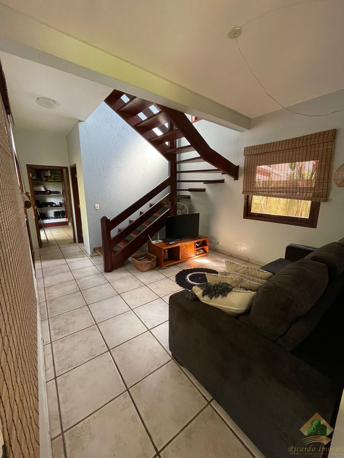 Casa de alto padrão em bairro nobre